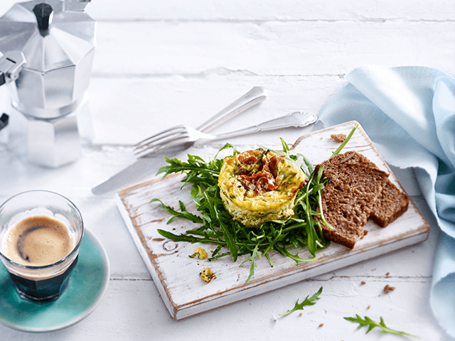 Zucchini Muffins mit Schinken