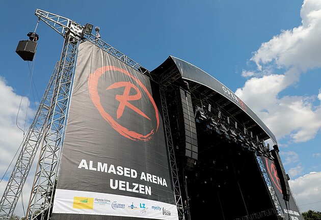 Uelzen Open Air Arena, gesponsert von Almased