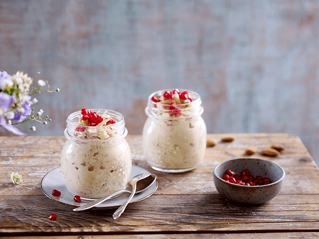 Overnight Oats mit Almased, Mandeln, Apfel...