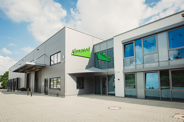 Abbildung neues Almased Firmengebäude in Bienenbüttel 